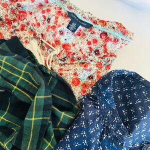 Bundle of three 100% cotton branded tops